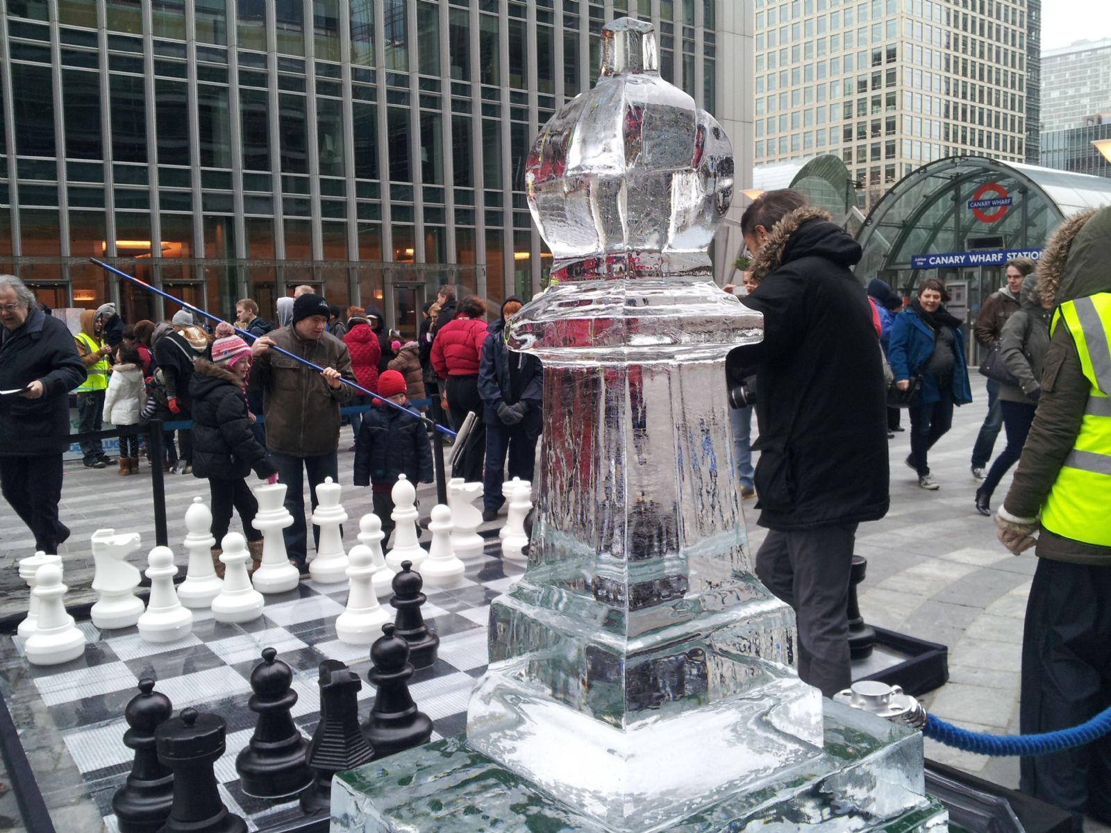 ICE SCULPTING
